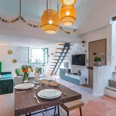 Apartman Le Chateau - The Beautiful Sight In Old Town, Private Terrace Nizza
