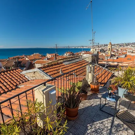 Apartman Le Chateau - The Beautiful Sight In Old Town, Private Terrace *